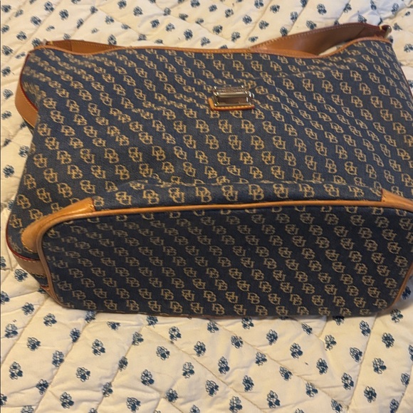 Dooney & Bourke Navy Blue Tote - Picture 14 of 16